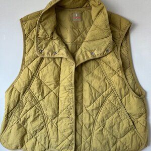 New women's FREE PEOPLE Quinn Quilted Puffer Vest marigold size M $128